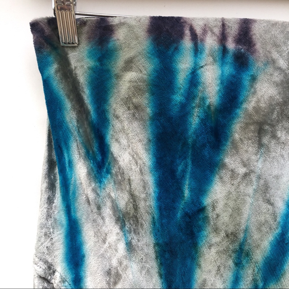 Free People Tie Dye Velvet Midi Skirt NEW - Picture 6 of 8